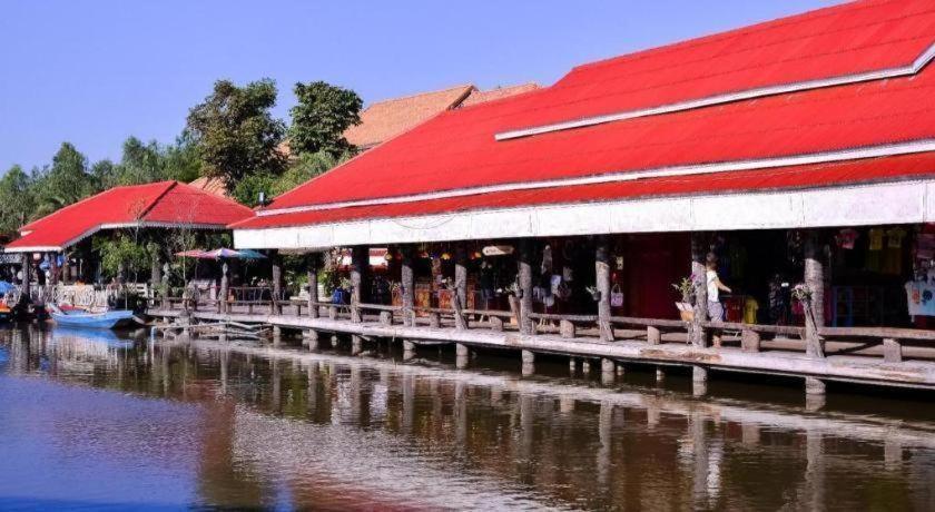 Resort Greenfield Valley Fishing Hua Hin