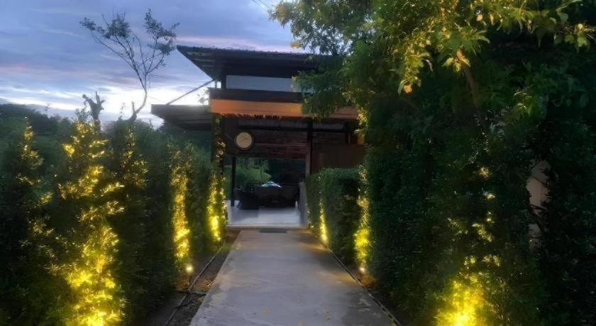 Greenfield Valley Fishing Resort Hua Hin